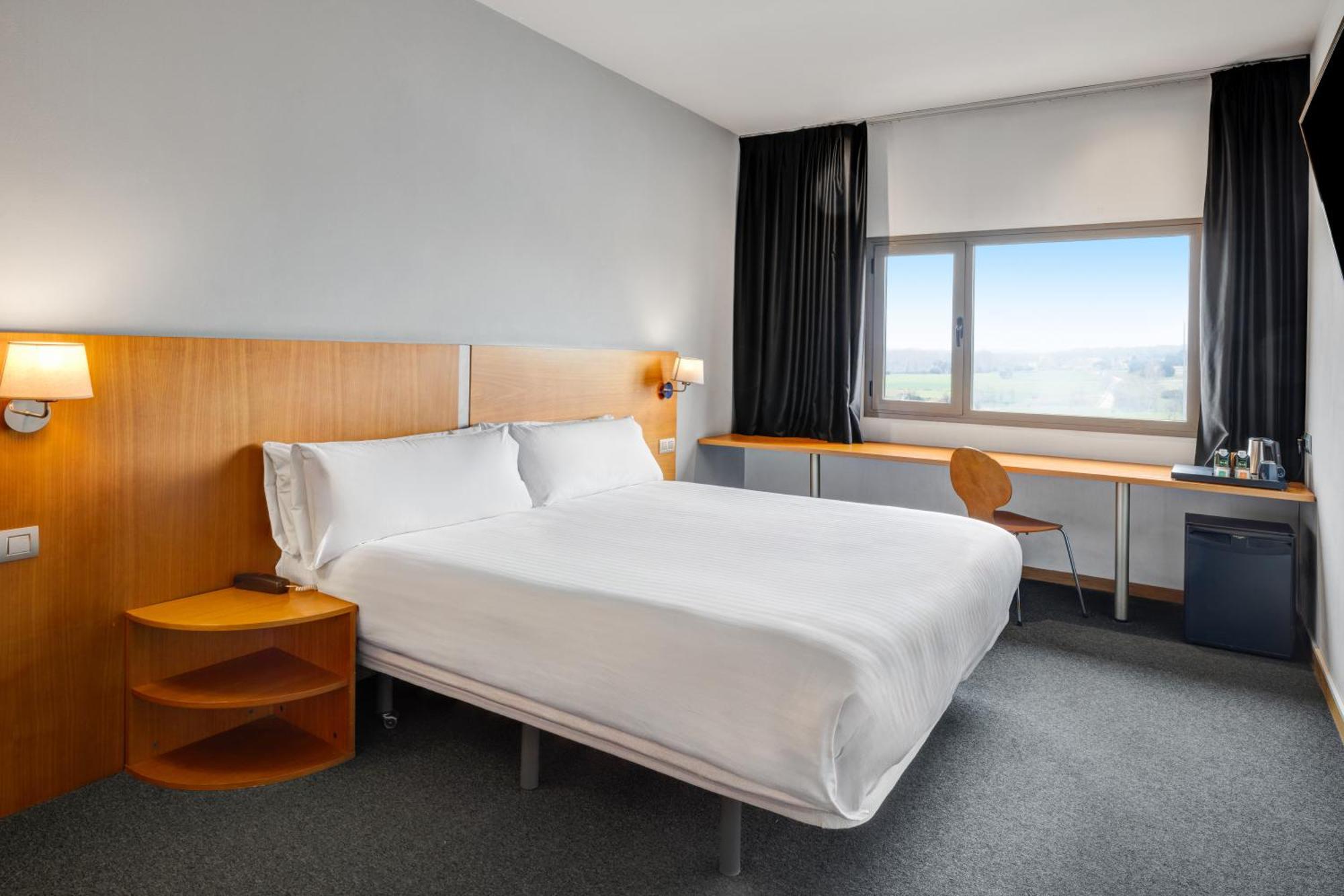 B&B Hotel Barcelona Mollet Porta De Gallecs Mollet del Valles Bagian luar foto