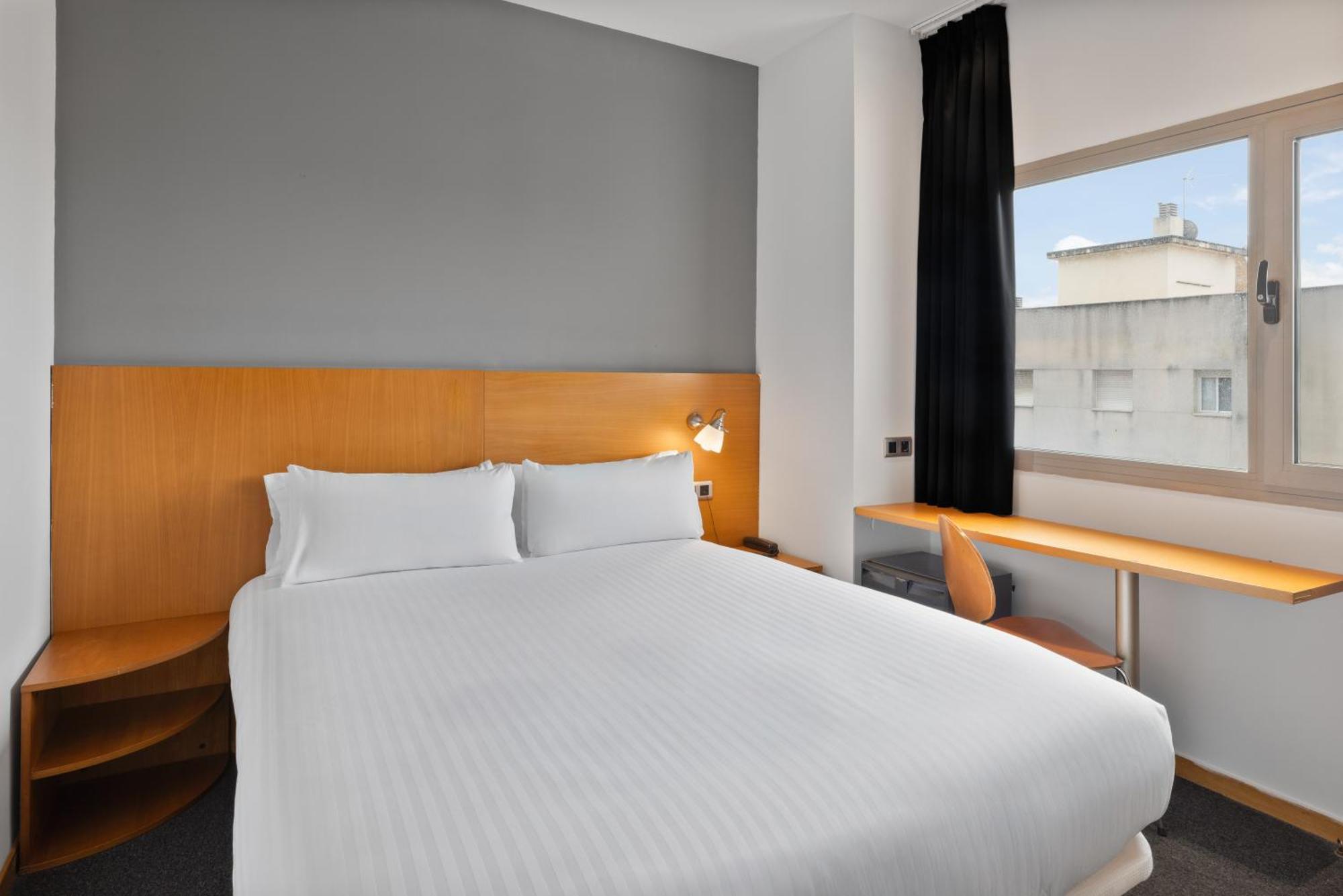 B&B Hotel Barcelona Mollet Porta De Gallecs Mollet del Valles Bagian luar foto