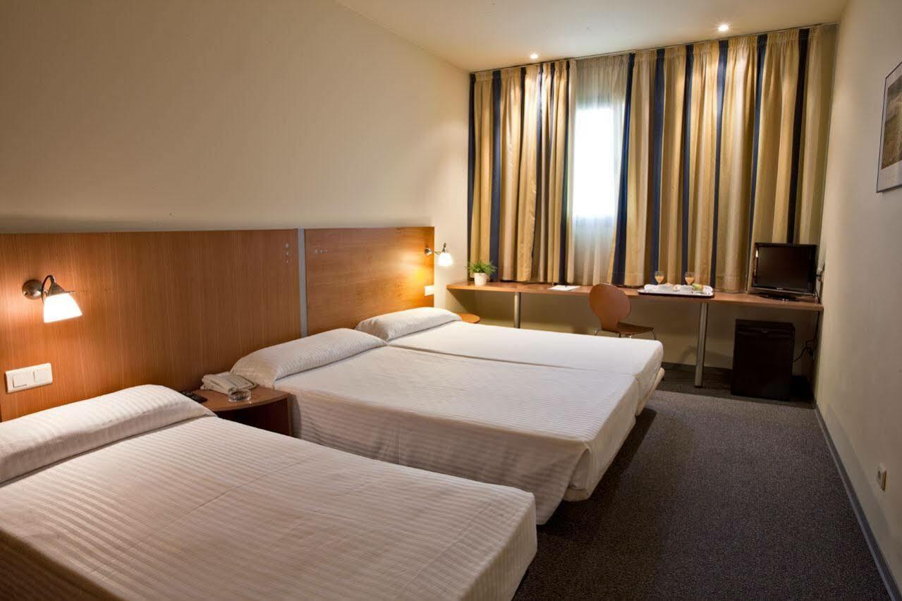 B&B Hotel Barcelona Mollet Porta De Gallecs Mollet del Valles Bagian luar foto